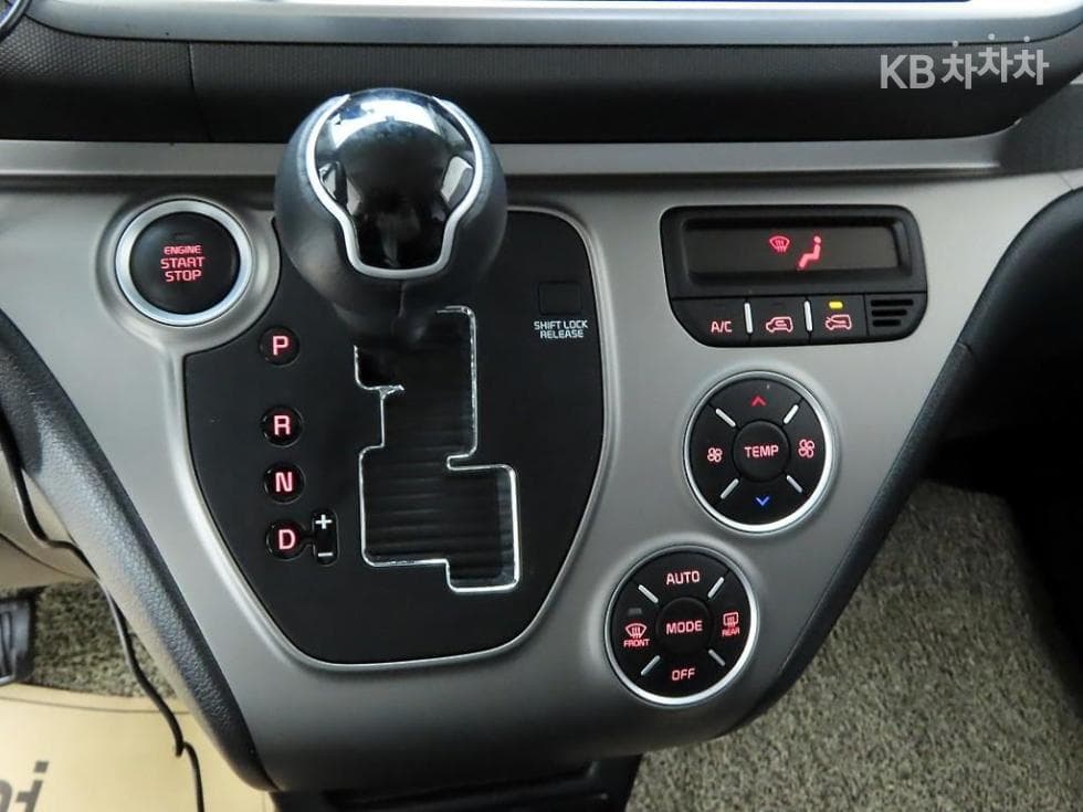 Kia The New (facelift) Ray (van)1.0 Gasoline Signature - 10