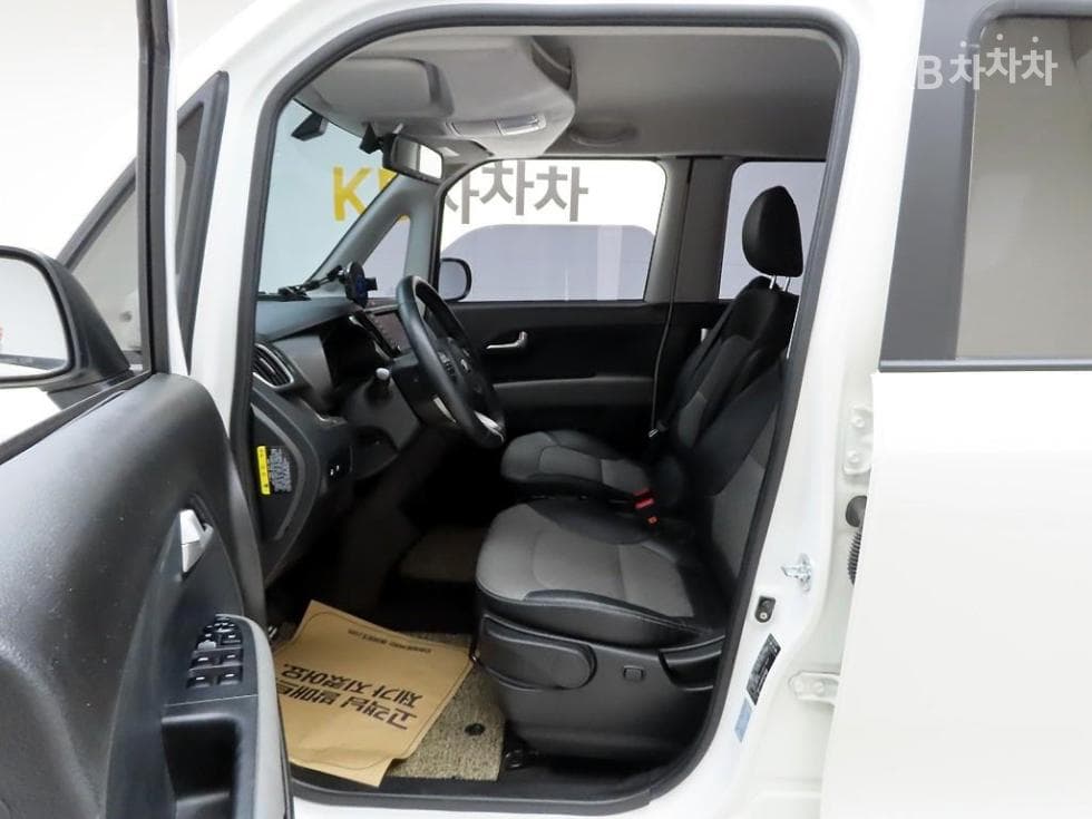 Kia The New (facelift) Ray (van)1.0 Gasoline Signature - 12