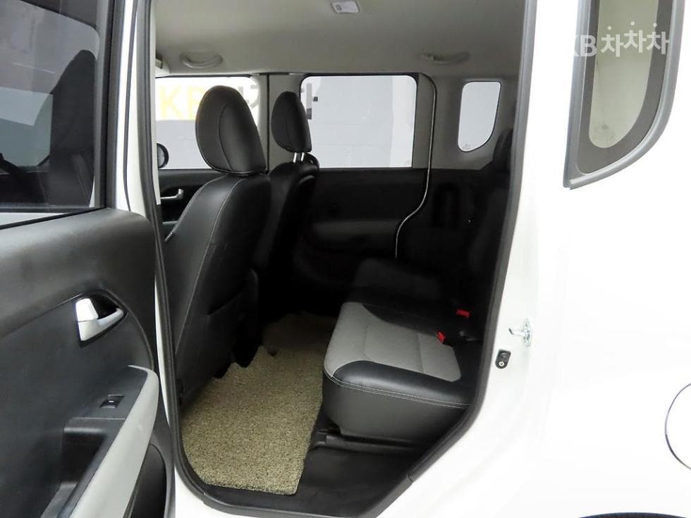 Kia The New (facelift) Ray (van)1.0 Gasoline Signature - 13