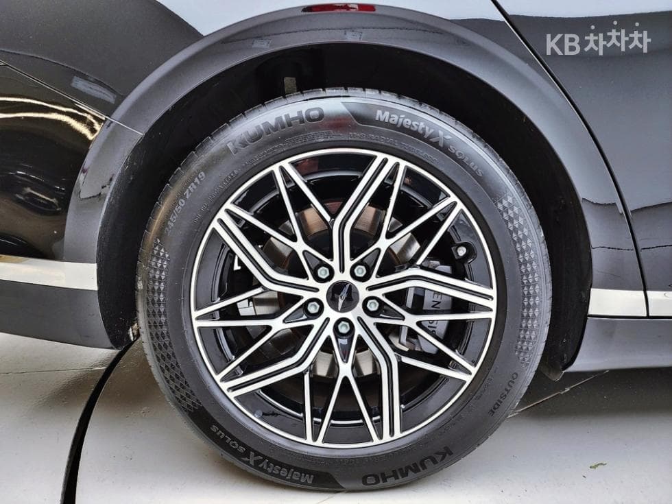 Genesis G90(RS4)3.5T Base - 20