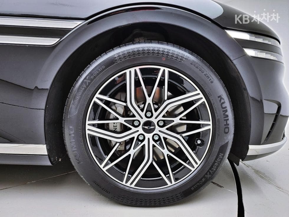 Genesis G90(RS4)3.5T Base - 21