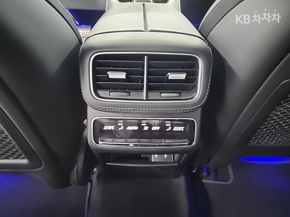 Mercedes-Benz GLE (V167)M-AMG GLE 53 4Matic+ - 13