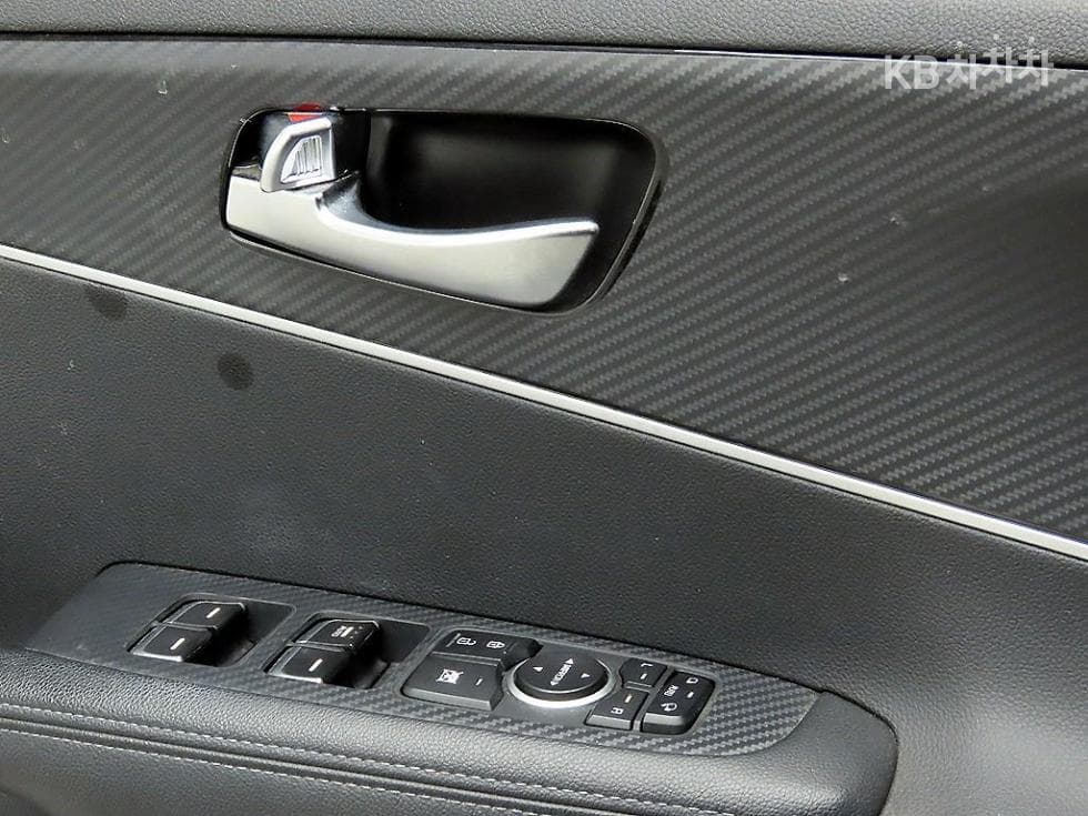 Киа The New (фейслифт) Sorento2.0 Дизел 2WD Noblesse - 11