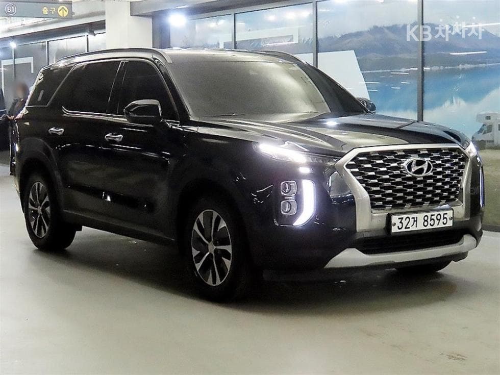 Hyundai Palisade 2.2 Diesel 7-seater (Limousine) Exclusive - Image 1
