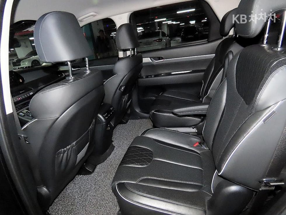 Hyundai Palisade2.2 Diesel 7-seater (Limousine) Exclusive - 7