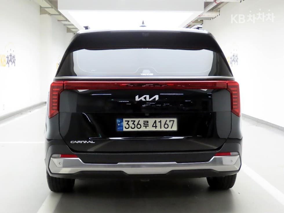 Kia The New (facelift) Carnival 4th generationD2.2 7-seater (Limousine) Signature - 3