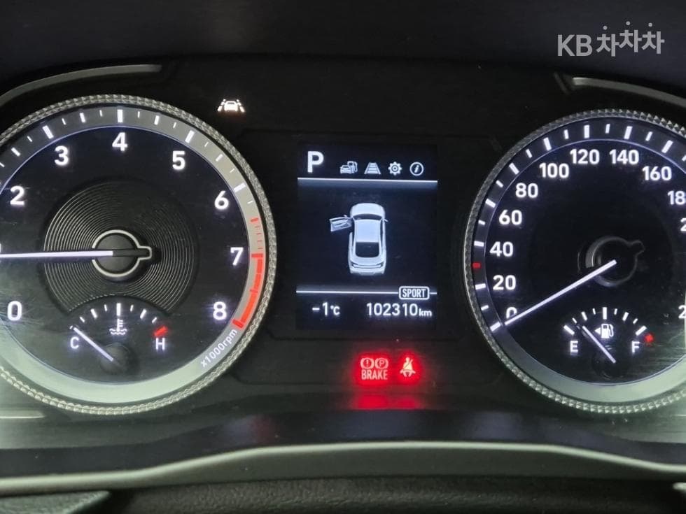 Хюндай Соната (DN8)2.0 LPG Рент-а-кар Смарт - 6