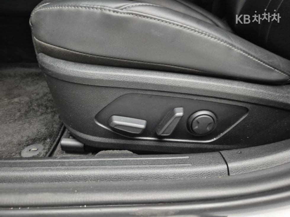 Хюндай Соната (DN8)2.0 LPG Рент-а-кар Смарт - 18