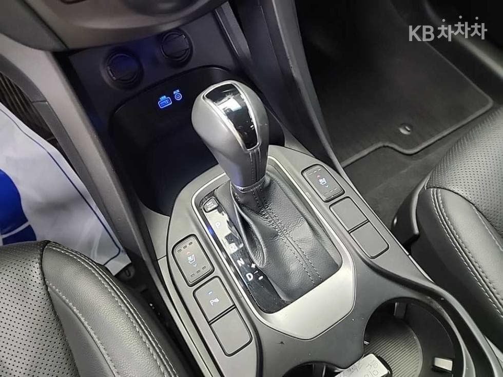 Хюндай The New (фейслифт) 맥스CruzeДизел(e-VGT)R2.2 2WD Exclusive 6Местен승 - 8