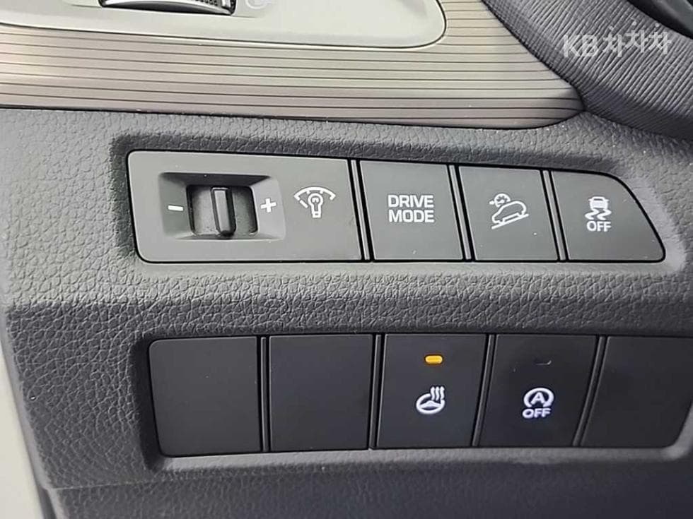 Хюндай The New (фейслифт) 맥스CruzeДизел(e-VGT)R2.2 2WD Exclusive 6Местен승 - 18