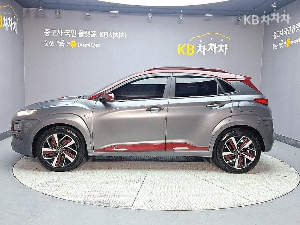 Хюндай Kona1.6 Турбо 아이언맨 에디션 - 5