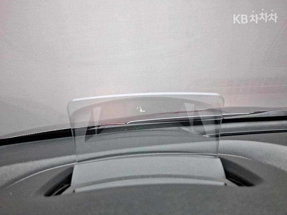 Хюндай Kona1.6 Турбо 아이언맨 에디션 - 14