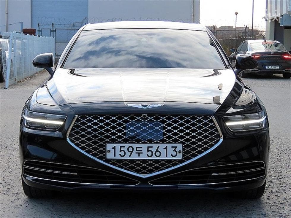 Genesis G903.8 GDi AWD Premium Luxury