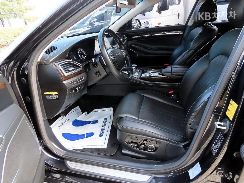Genesis G903.8 GDi AWD Premium Luxury - 5