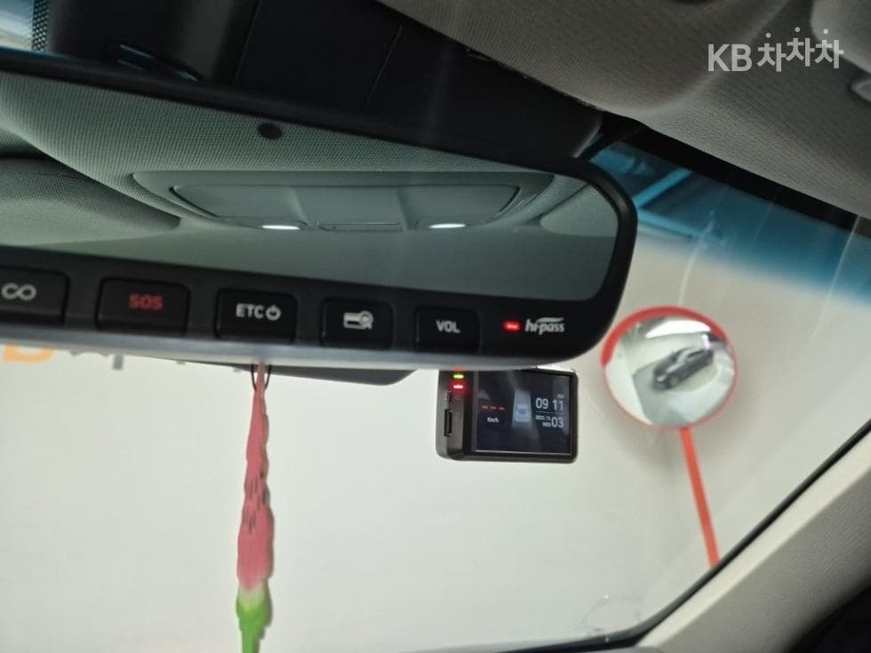 Genesis G803.8 GDI AWD Luxury - 16