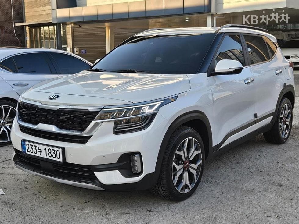 Kia Seltos 1.6 Gasoline Turbo 2WD Signature - Image 1