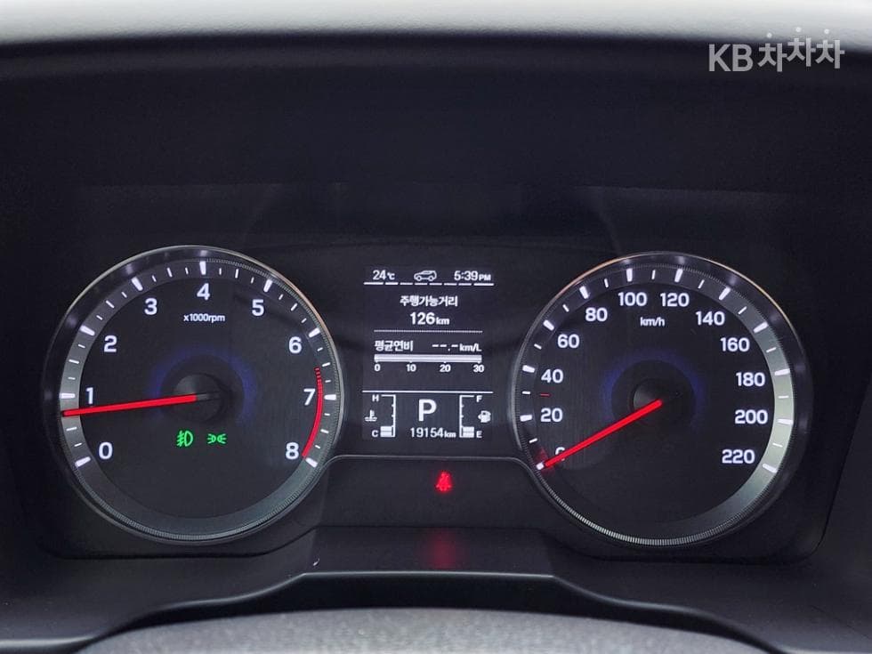 КейДжи Мобилити The New (фейслифт) Тиволи1.5 Турбо Бензин Директ Инжекция AWD V7 - 14