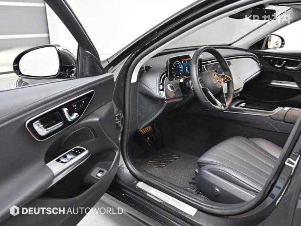 Mercedes-Benz E-클래스 (W214)E200 Avantgrade - 11