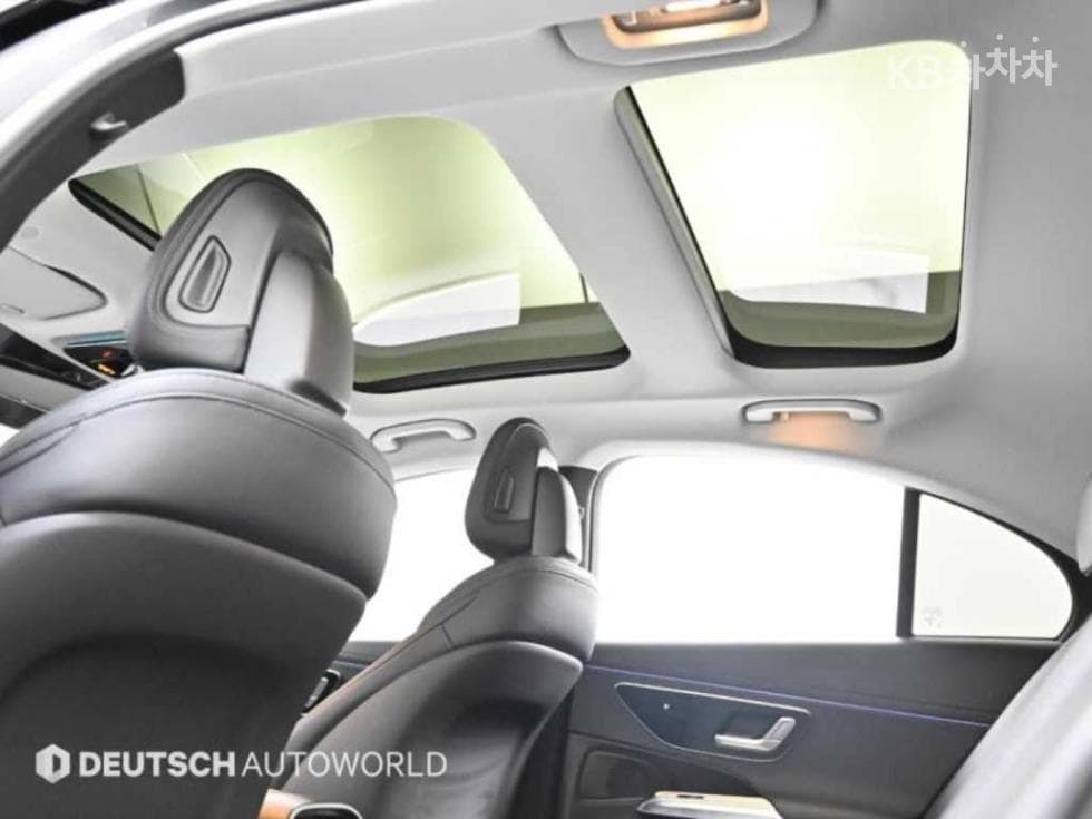 Mercedes-Benz E-클래스 (W214)E200 Avantgrade - 19