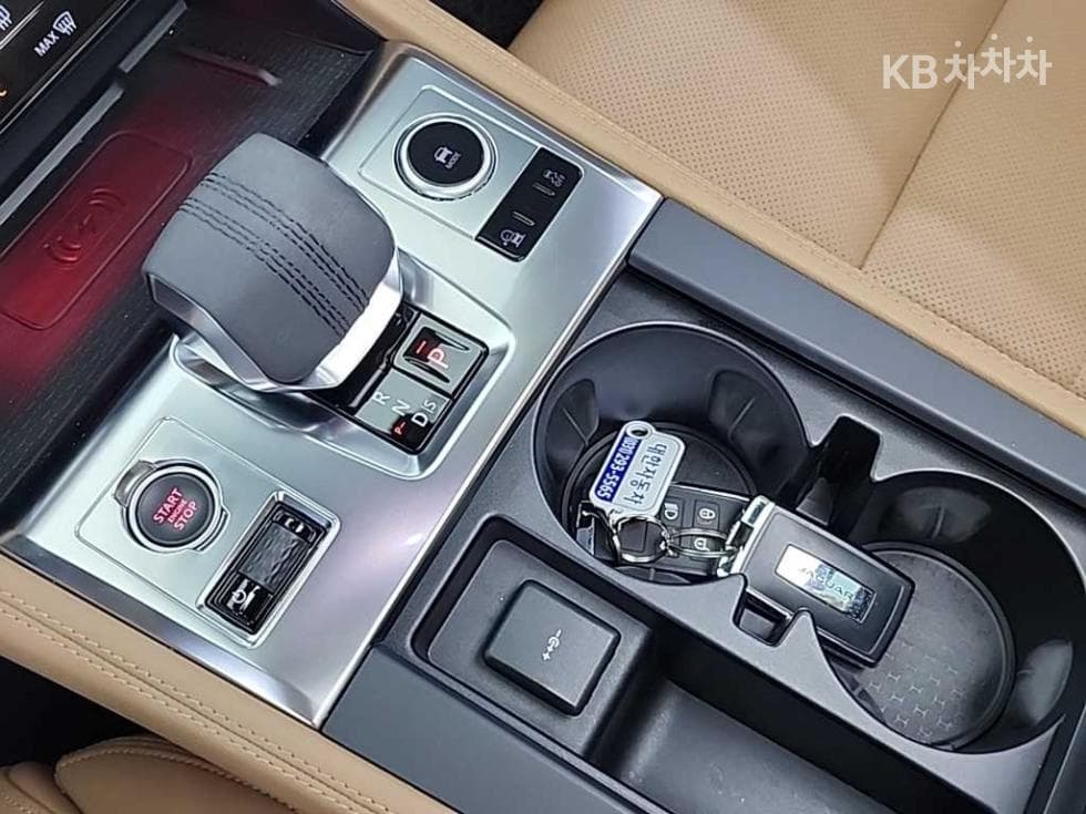 Jaguar F-PACED200 SE - 8