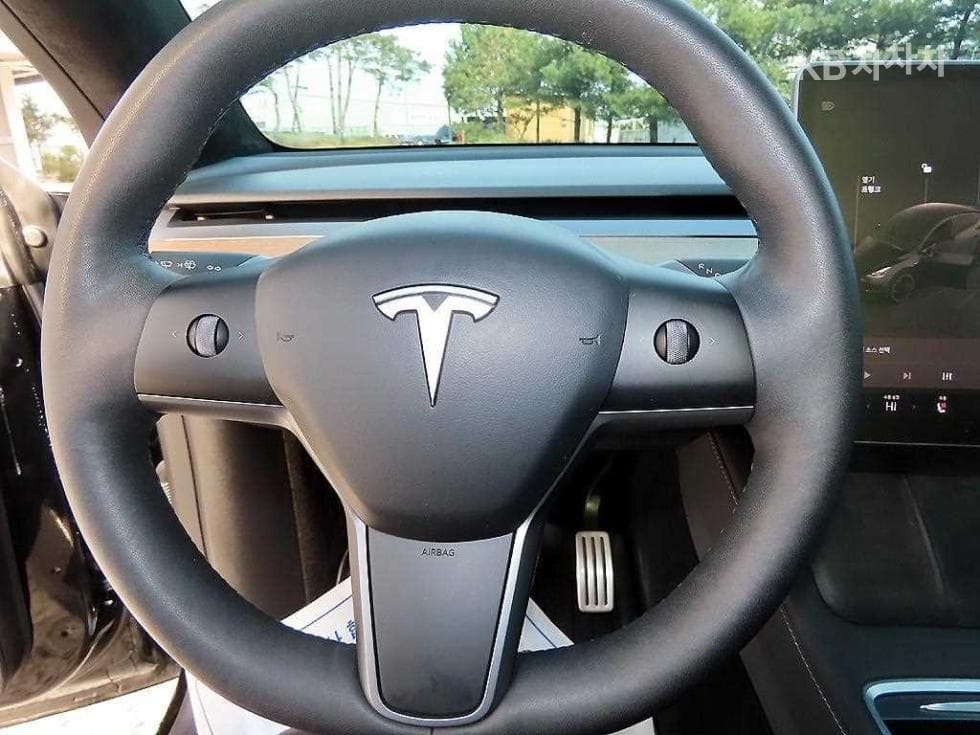 테슬라 Model YPerformance - 8