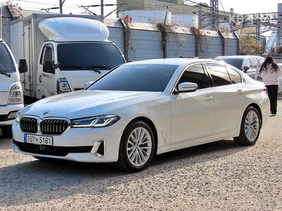 BMW 올Нов5 Серия (G30) 530i Luxury - Image 1