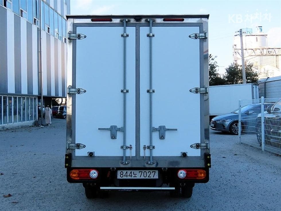 Хюндай Porter 2LPG 냉동Товарна надстройка차 Удължено междуосие Super Cab Смарт - 4