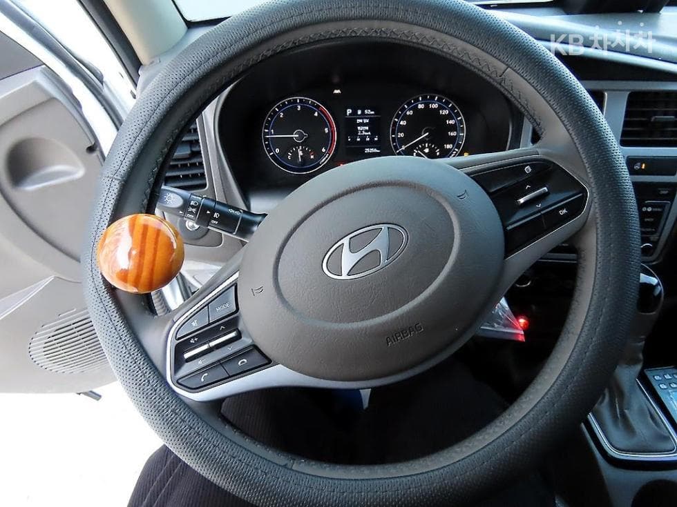 Хюндай Porter 2LPG 냉동Товарна надстройка차 Удължено междуосие Super Cab Смарт - 9