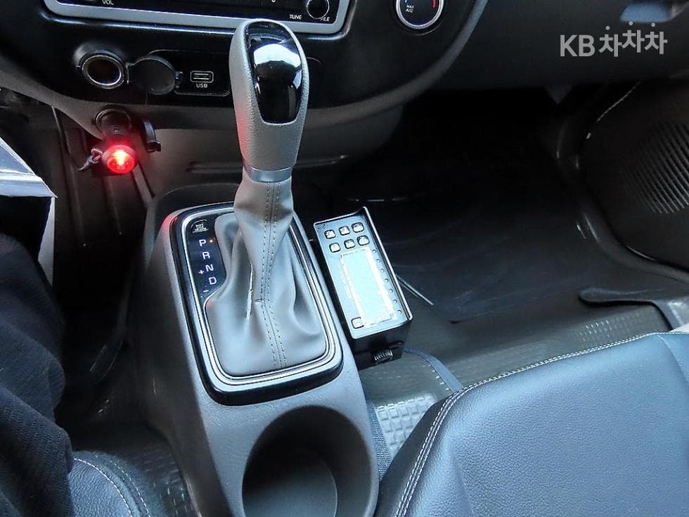 Хюндай Porter 2LPG 냉동Товарна надстройка차 Удължено междуосие Super Cab Смарт - 11