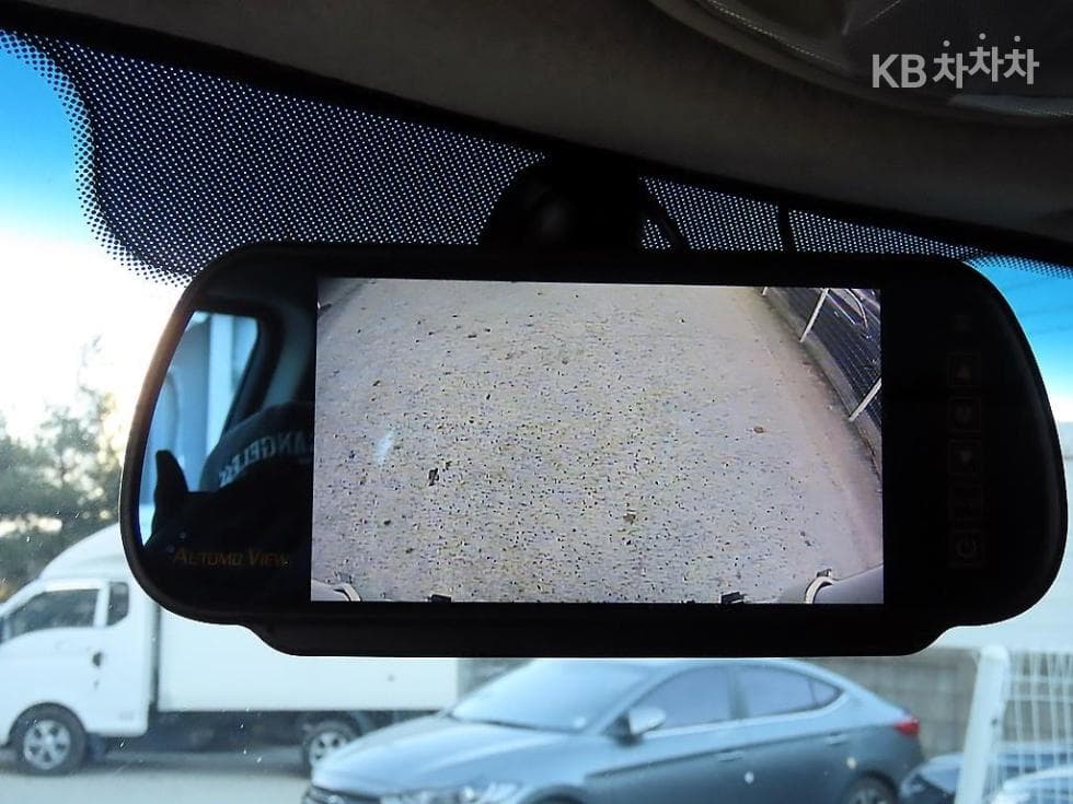 Хюндай Porter 2LPG 냉동Товарна надстройка차 Удължено междуосие Super Cab Смарт - 16