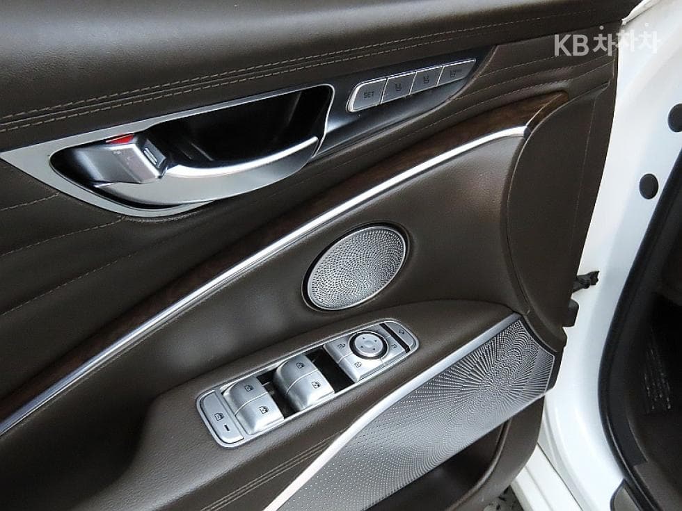 Kia 더 K93.8 GDI AWD 플래티넘Ⅱ - 13