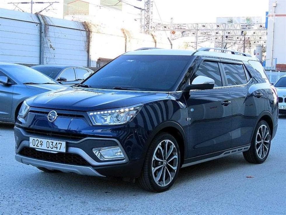 КейДжи Мобилити Тиволи Air 2WD RX Plus 패키지 - Image 1