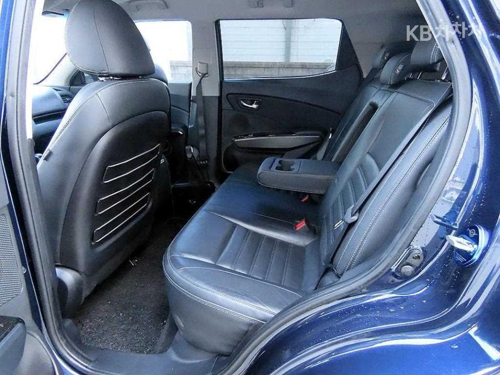 КейДжи Мобилити Тиволи Air2WD RX Plus 패키지 - 6