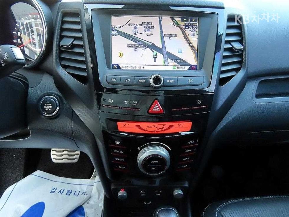 КейДжи Мобилити Тиволи Air2WD RX Plus 패키지 - 13