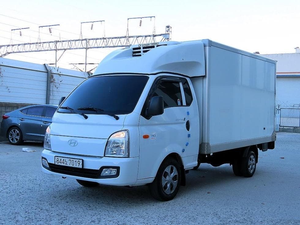 Хюндай Porter 2 LPG 냉동Товарна надстройка차 Удължено междуосие Super Cab Смарт - Image 1