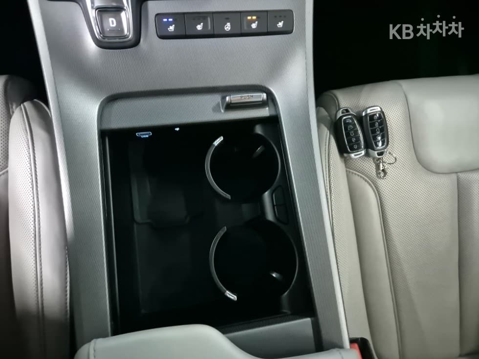 Хюндай Palisade2.2 Дизел 7-местен (Лимузин) Престиж - 16