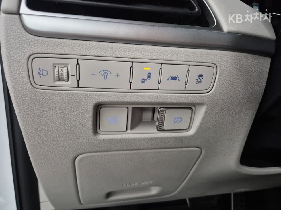 Хюндай Palisade2.2 Дизел 7-местен (Лимузин) Престиж - 20