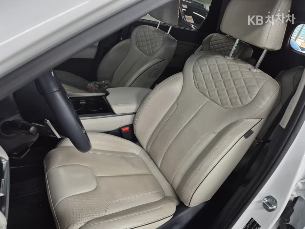 Хюндай Palisade2.2 Дизел 7-местен (Лимузин) Престиж - 22