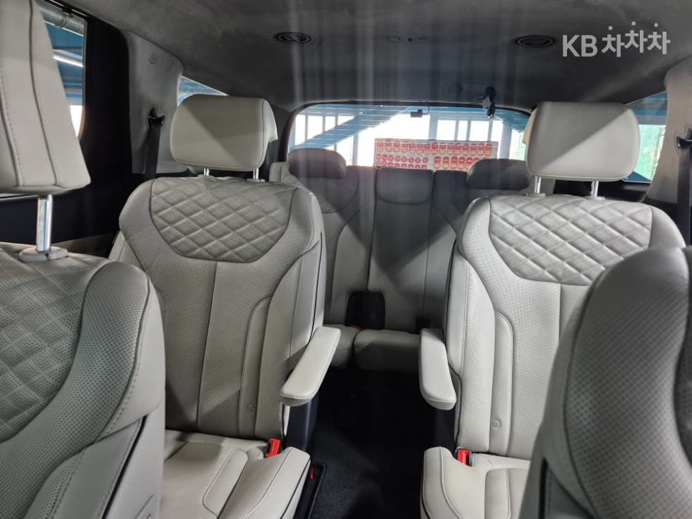 Хюндай Palisade2.2 Дизел 7-местен (Лимузин) Престиж - 28