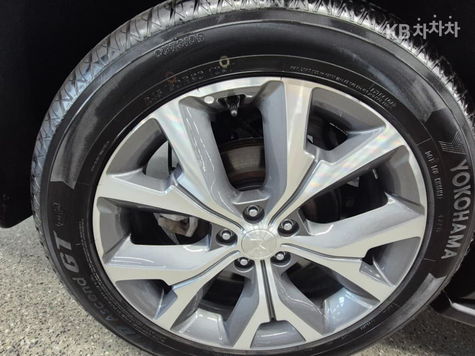 Хюндай Palisade2.2 Дизел 7-местен (Лимузин) Престиж - 31