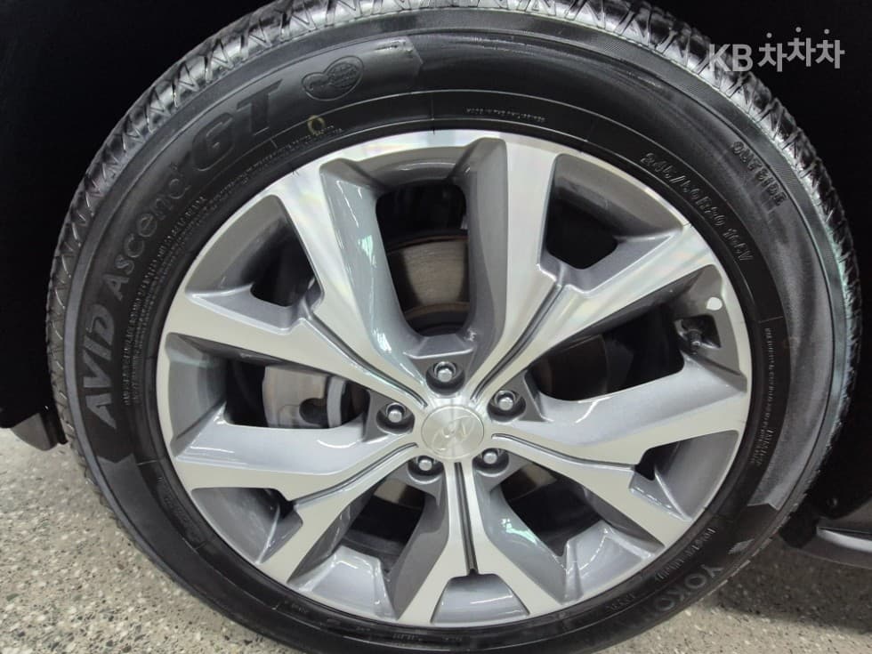 Хюндай Palisade2.2 Дизел 7-местен (Лимузин) Престиж - 32