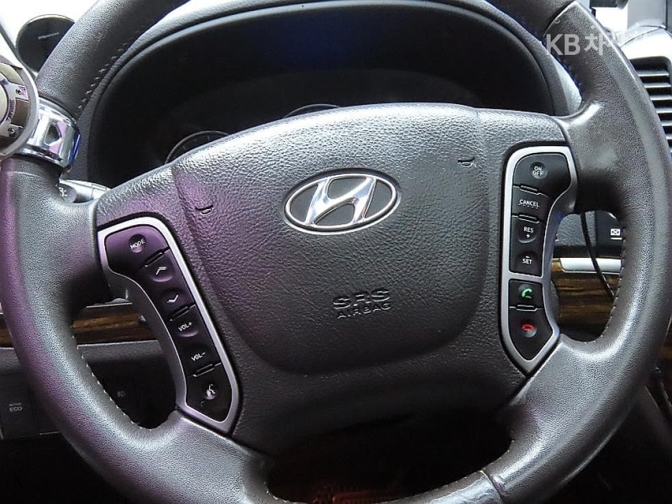 Hyundai Santa Fe CM2WD(2.0 e-VGT) MLX Smart팩 - 18