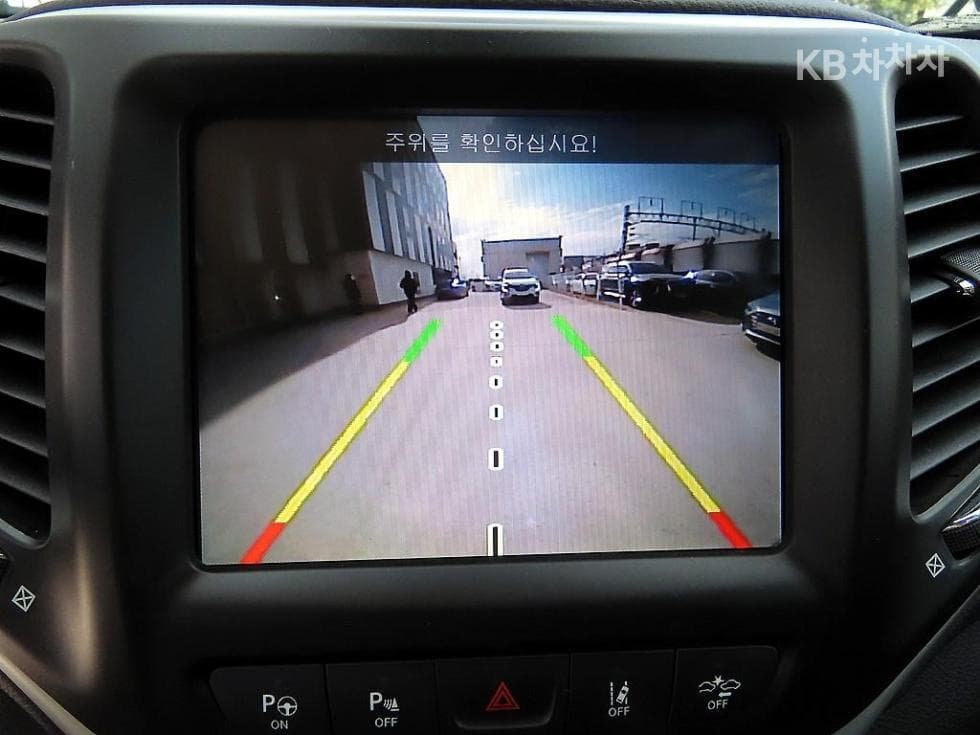 지프 체로키2.4 론지튜드 하이 - 14