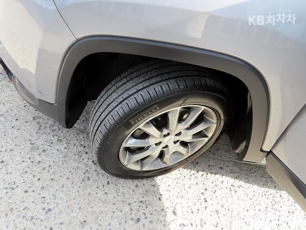 지프 체로키2.4 론지튜드 하이 - 20