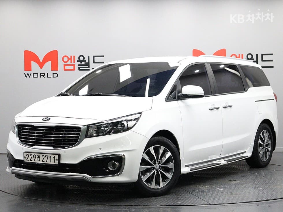 Киа All New Канивал 9-местен 2.2 Дизел Лукс - Image 1