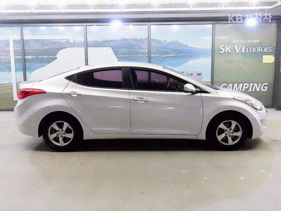 Хюндай Avante (Elantra)MDM16 GDi LUXURY - 3