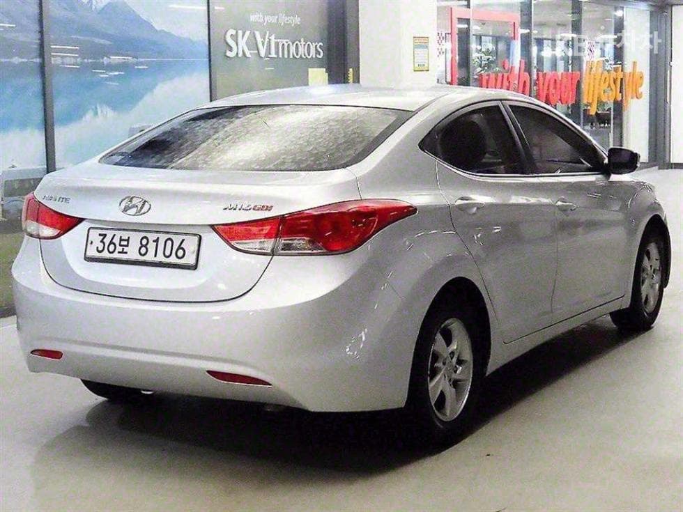 Хюндай Avante (Elantra)MDM16 GDi LUXURY - 4