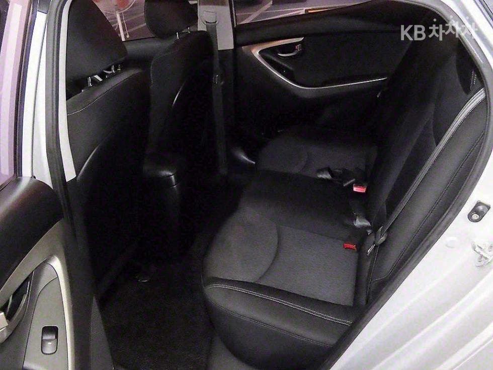 Хюндай Avante (Elantra)MDM16 GDi LUXURY - 7