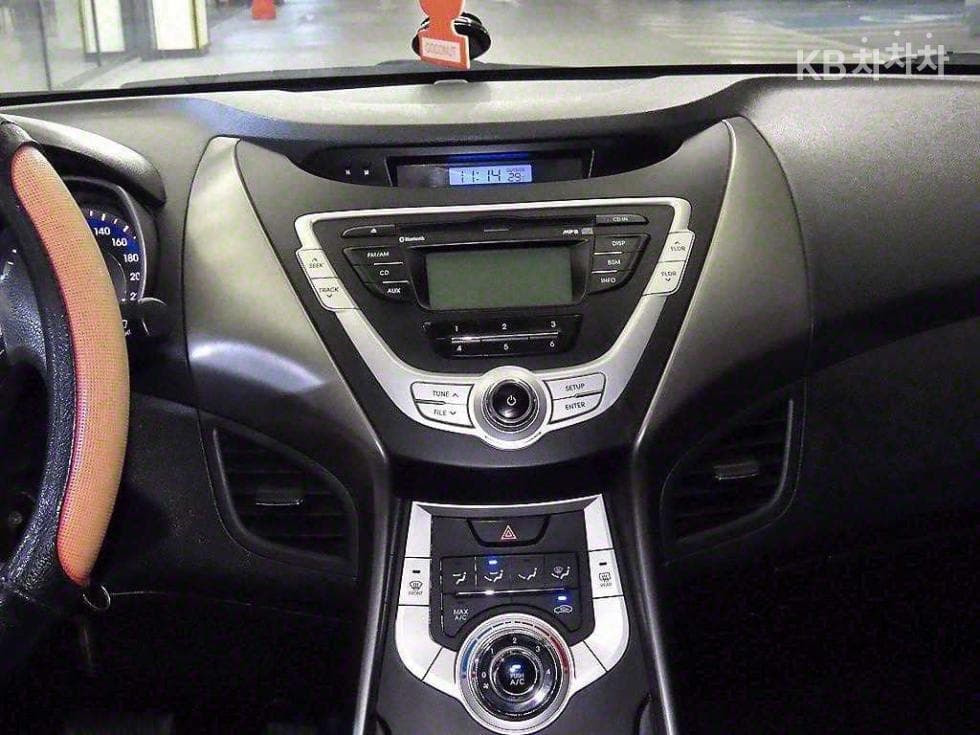 Хюндай Avante (Elantra)MDM16 GDi LUXURY - 11