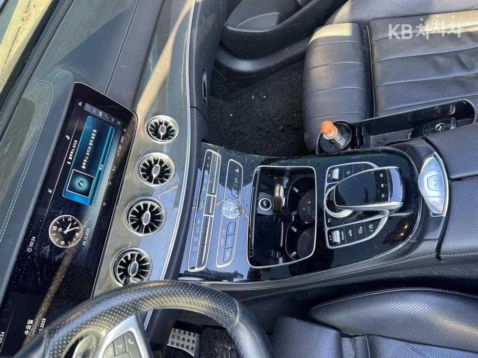 Mercedes-Benz E-Клас (W213)E400 Cabriolet - 7